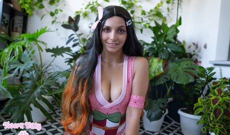 Twerk kitty model pornographic photos