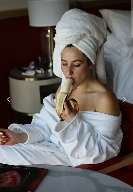 theplantbarbie nudes actress photo