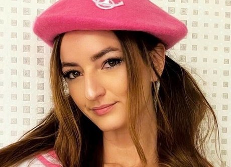 Madcoz erotic model gallery