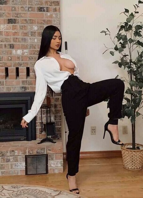 Barbaramirezz naked star gallery