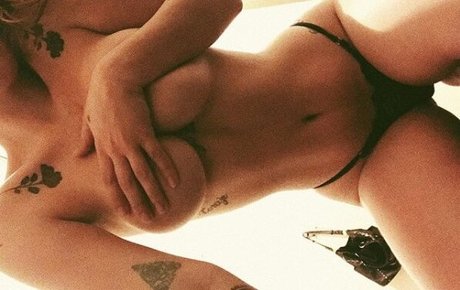 Ladylibelula naked actress photos