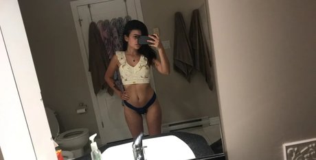 Jencion nude actress archive