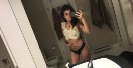 Jencion hot star photo