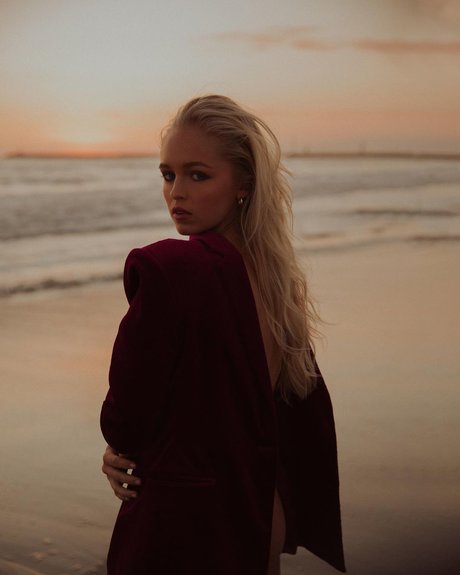 Julia Tychoniewicz star beautiful pictures