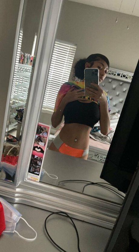 Wetcream actress pic