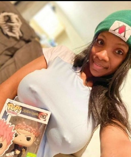 Yours trulyjo star exclusive pictures