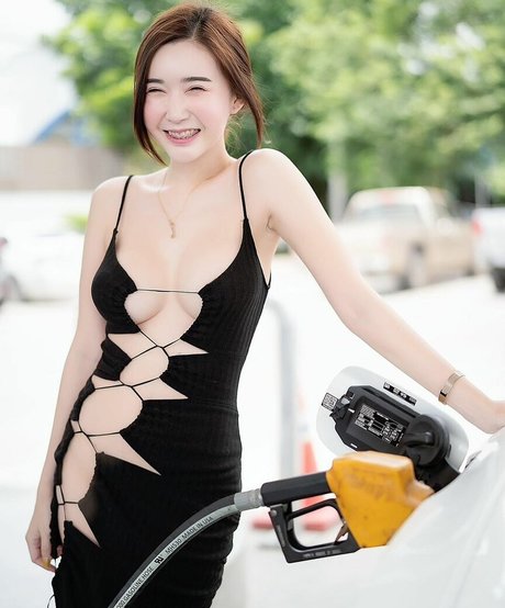 Qanan Kanokyada hot pornstar photo