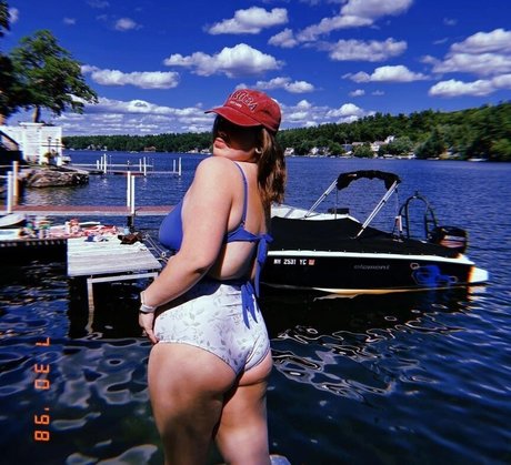 Thekinkcouch sex model pictures