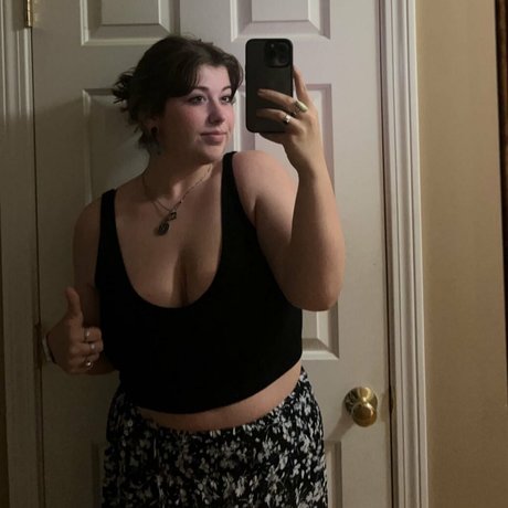 Thekinkcouch model xxx pics