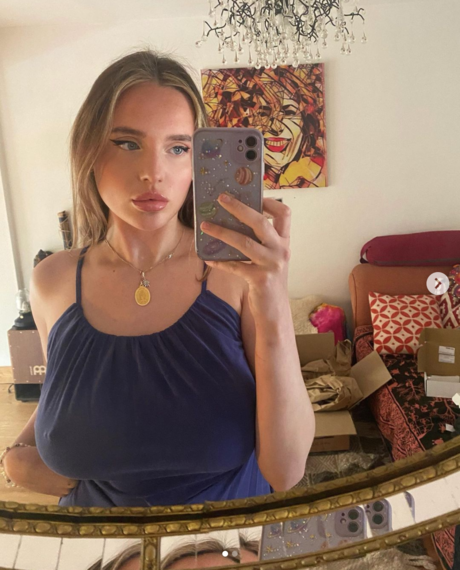 moonbeamlouth naked actress pictures