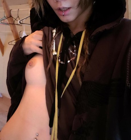 Genderfuckkittyy model hot gallery