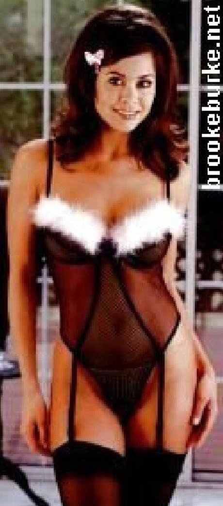 Brooke Burke pretty star photos