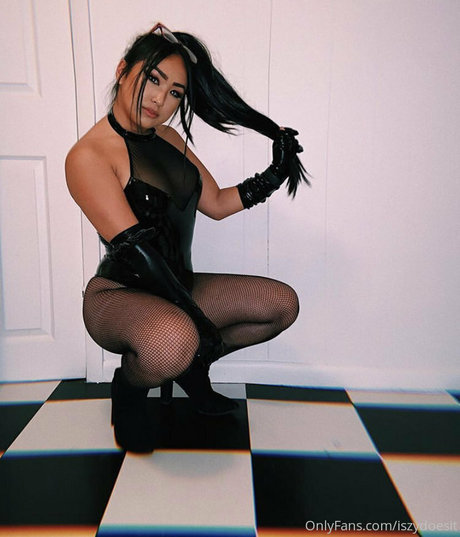 Iszydoesit pornographic star gallery