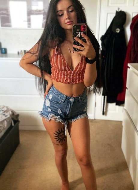 Jade K model free picture