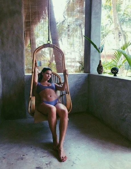 Sinead Harnett pornstar nice pics