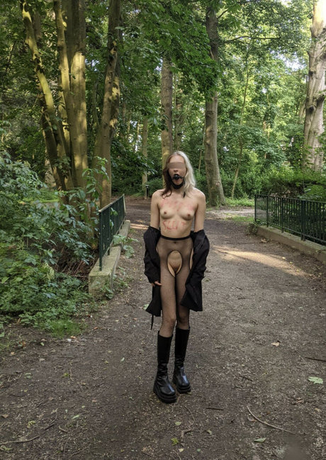 jade is slt model adult archive