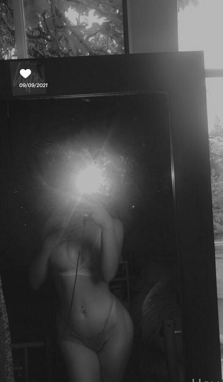 sexy secret001 model sexy img