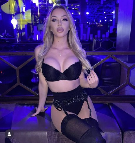 Emilybwagoner pornstar exclusive pics