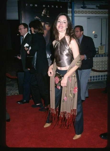 Madeleine Stowe sexy star galleries