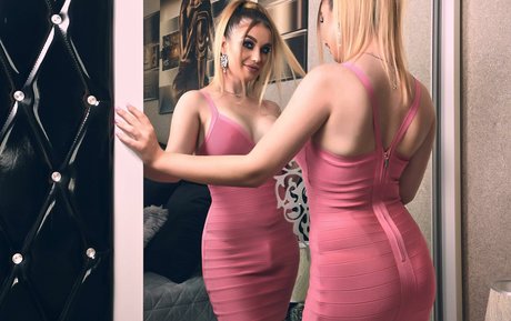 Rebecca White hd star images