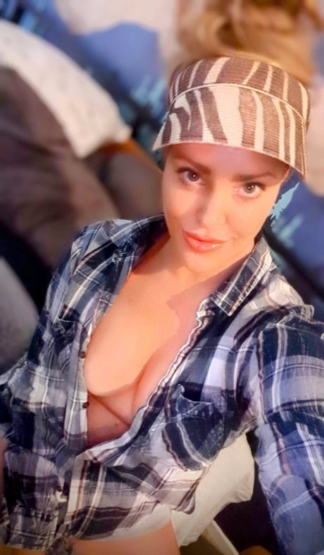 Kateqfunny star sex picture