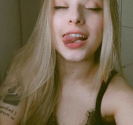 Rafaela Riggs art actress archive