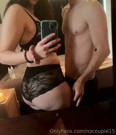 nzcouple15 naked star archive