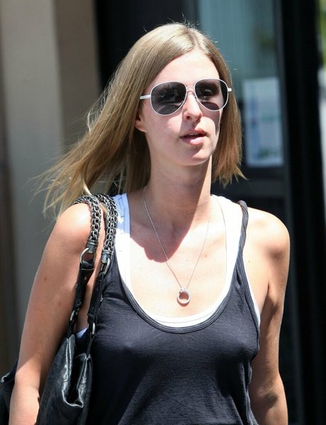 Nicky Hilton beautiful pornstar archive