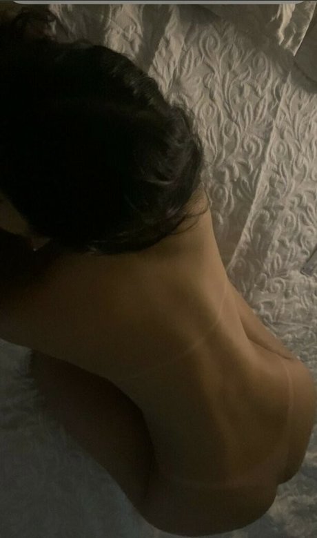 Emillysilvaa r model naked pics