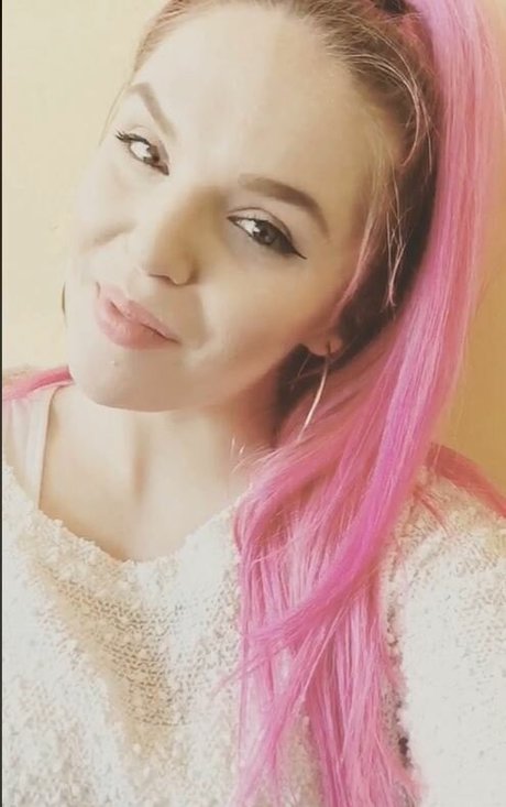 Ginariiaaa erotic actress pictures