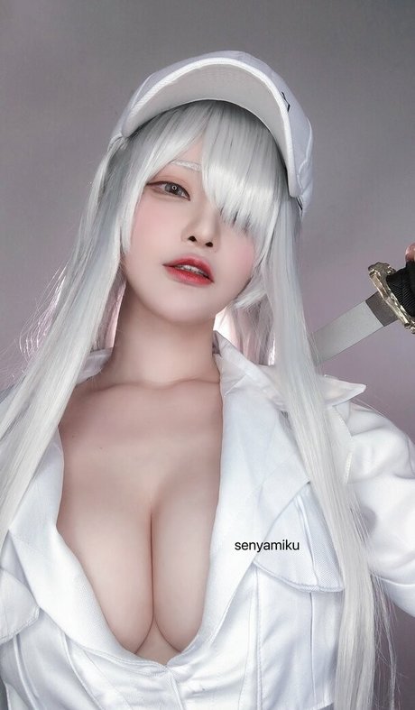 SenyaMiku hd model pics