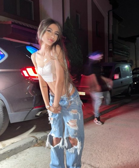 anne bagu star porn photo