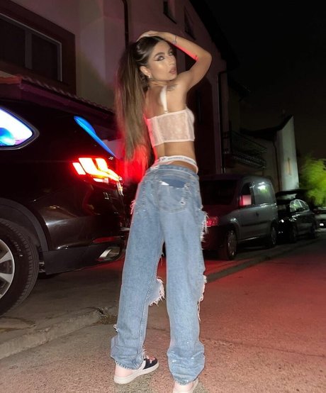 anne bagu perfect star picture