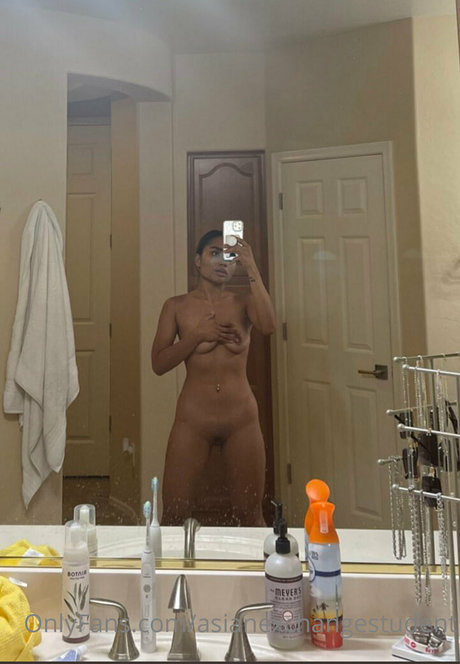 Asianexchangestudent sexy model galleries