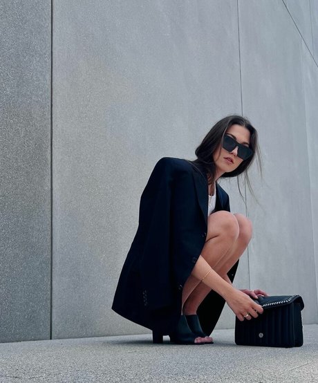 Alina Peter model exclusive pics