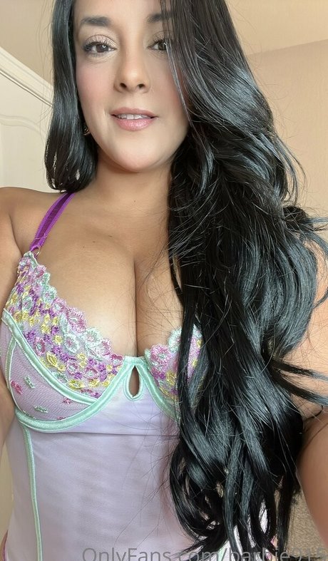 Elizabeth Retana pornstar beautiful images