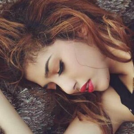 Maricon Escosis art model images