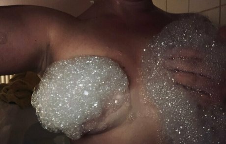 Lil Lucie hd pornstar galleries