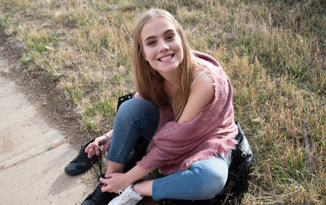 Emma Skau high quality actress pictures