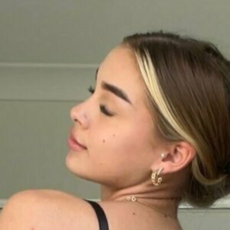 PiperKK pretty actress images