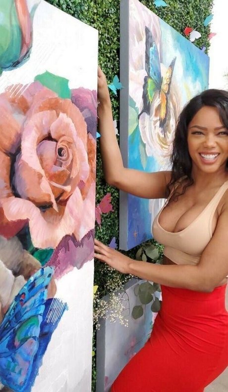 Brittany Danyelle naked pornstar photos