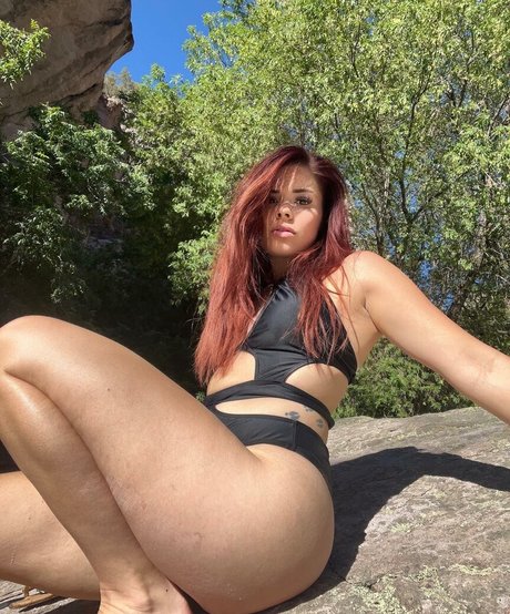 YeeYeePher nudes actress photos