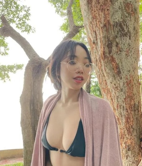 Goldenbee beautiful model galleries