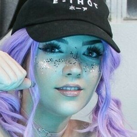 deeLazee pornstar hd photos