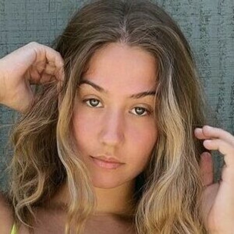 Kaiyana Moon exclusive star images