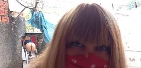 Fernanda Loira model nice image