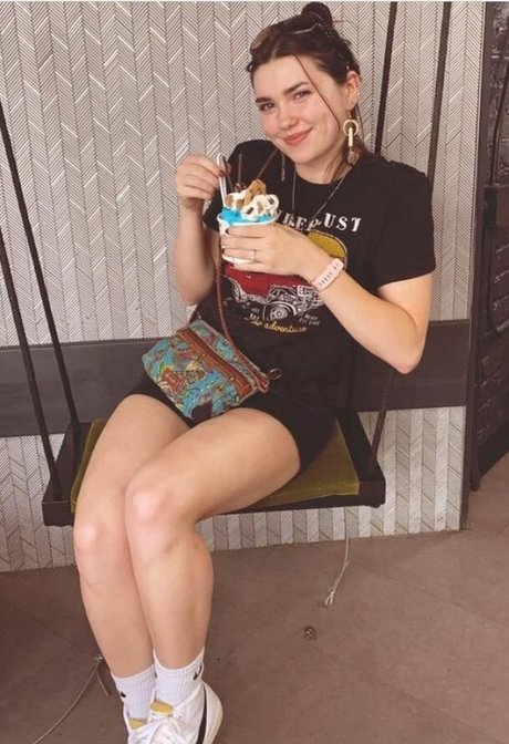 Prim ASMR erotic star galleries