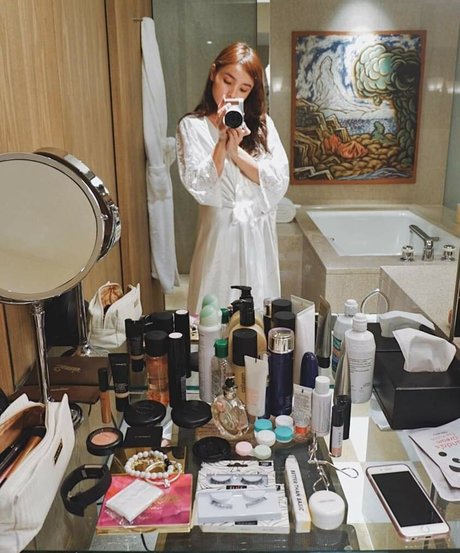 Sarah Carlos pretty actress photos