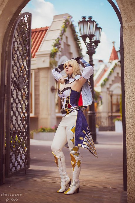 Bizarre Deer pretty actress galleries