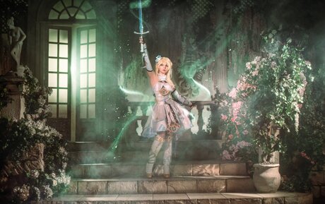 Bizarre Deer art actress img